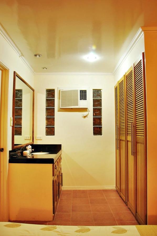 Happy Ripples Beach Resort Mabilao 외부 사진