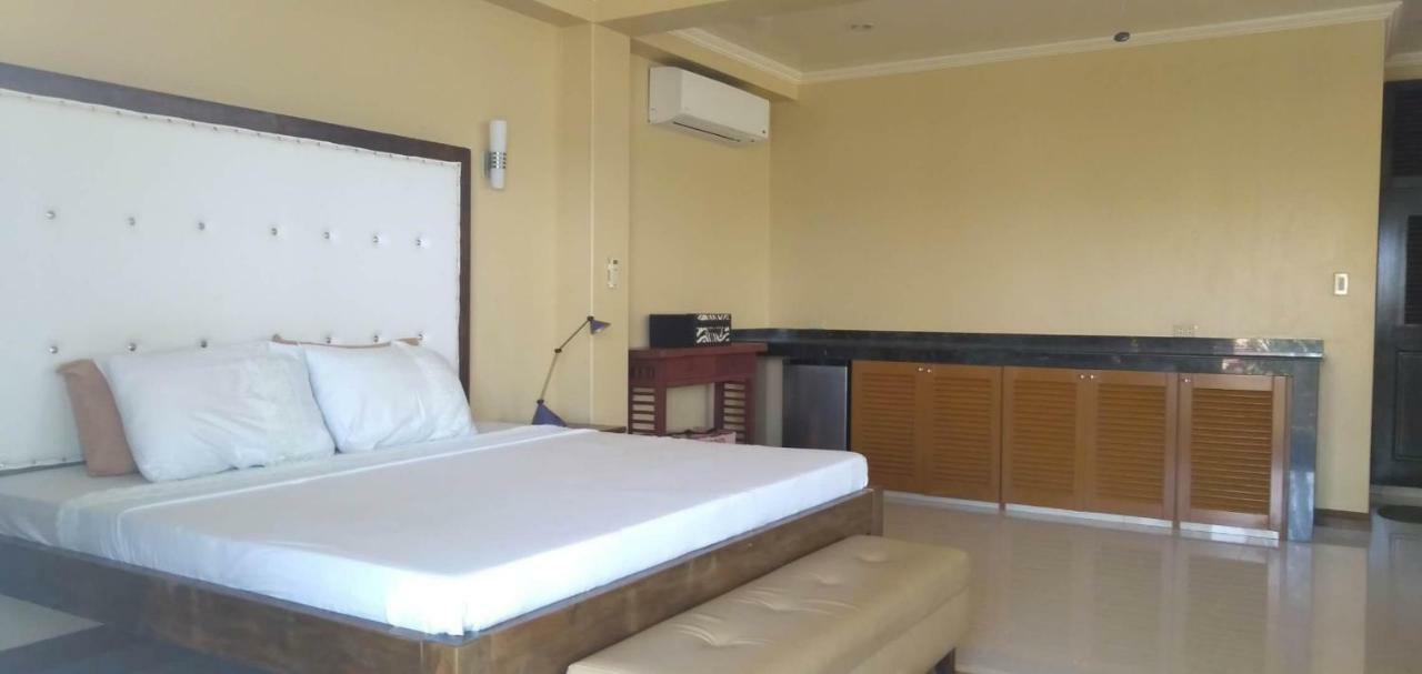 Happy Ripples Beach Resort Mabilao 외부 사진