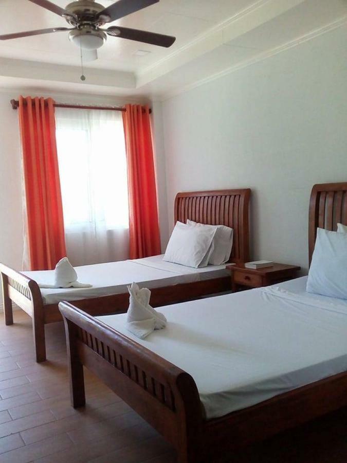 Happy Ripples Beach Resort Mabilao 외부 사진