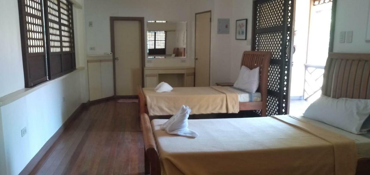 Happy Ripples Beach Resort Mabilao 외부 사진
